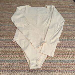 OQQ Women's Cream Colored Ribbed Square Neck Long Sleeve Bodysuits Size Medium